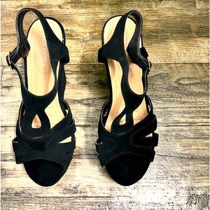 Top Moda Wedge Heels